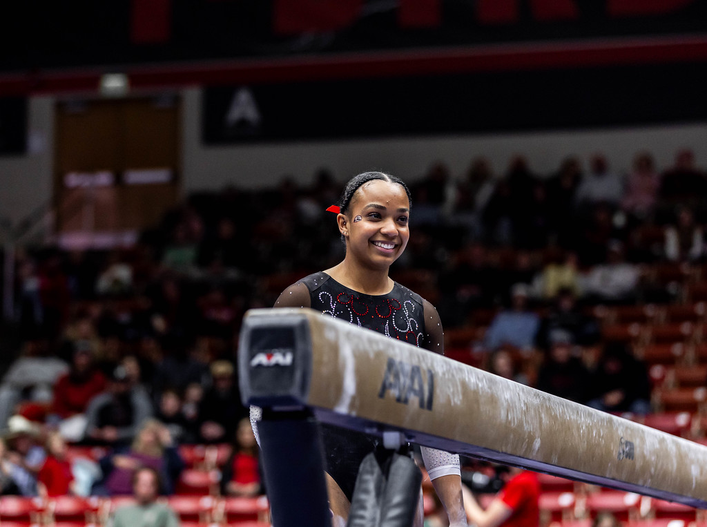 SUU gymnastics open season with solid showing in Oceanside - Stadium ...